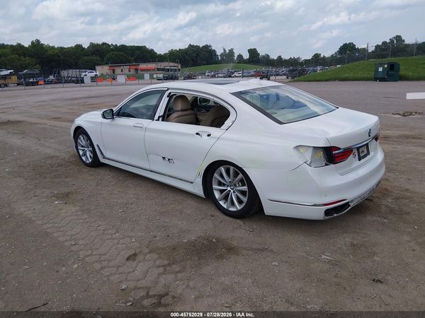 2017 BMW 740I