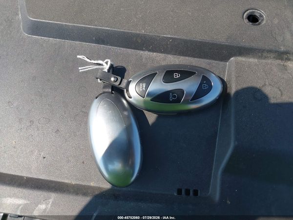 2025 HYUNDAI SANTA FE SE