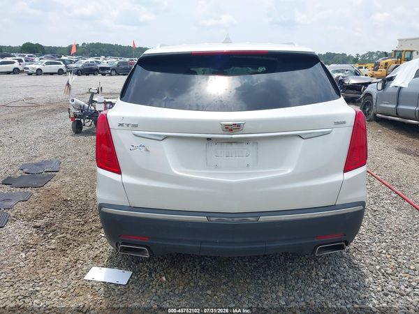 2017 CADILLAC XT5 LUXURY