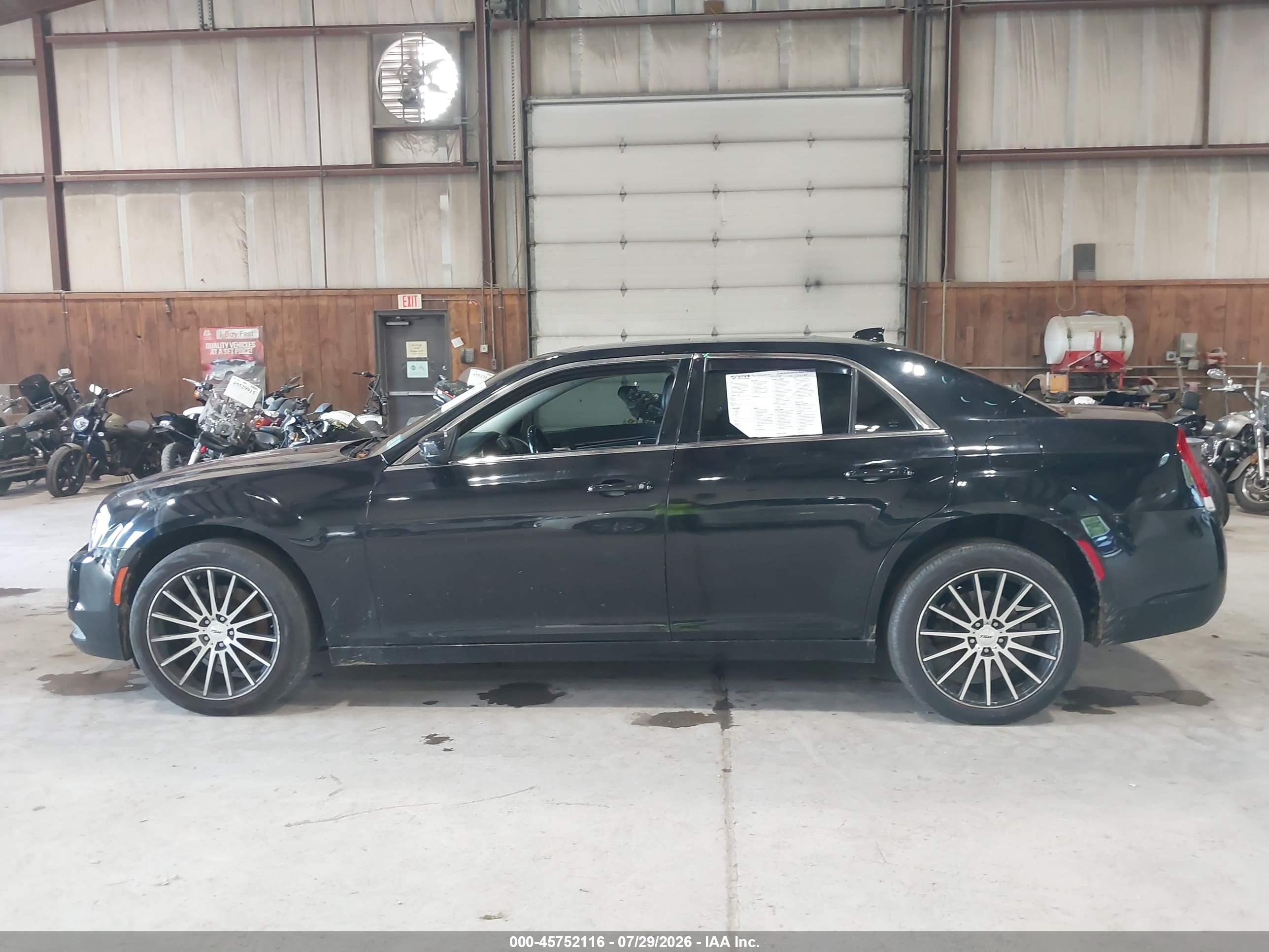 2016 CHRYSLER 300 ANNIVERSARY EDITION