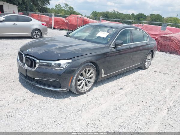 2019 BMW 740I