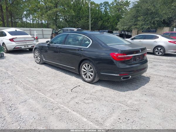 2019 BMW 740I