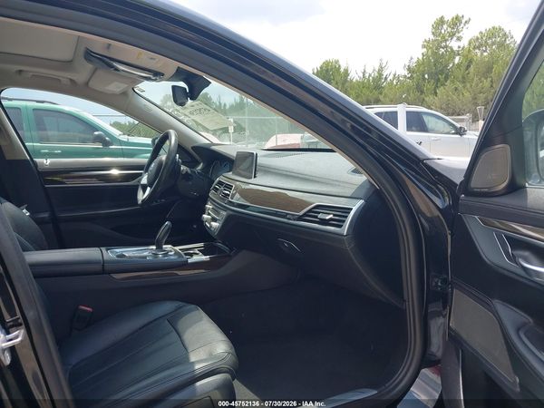 2019 BMW 740I