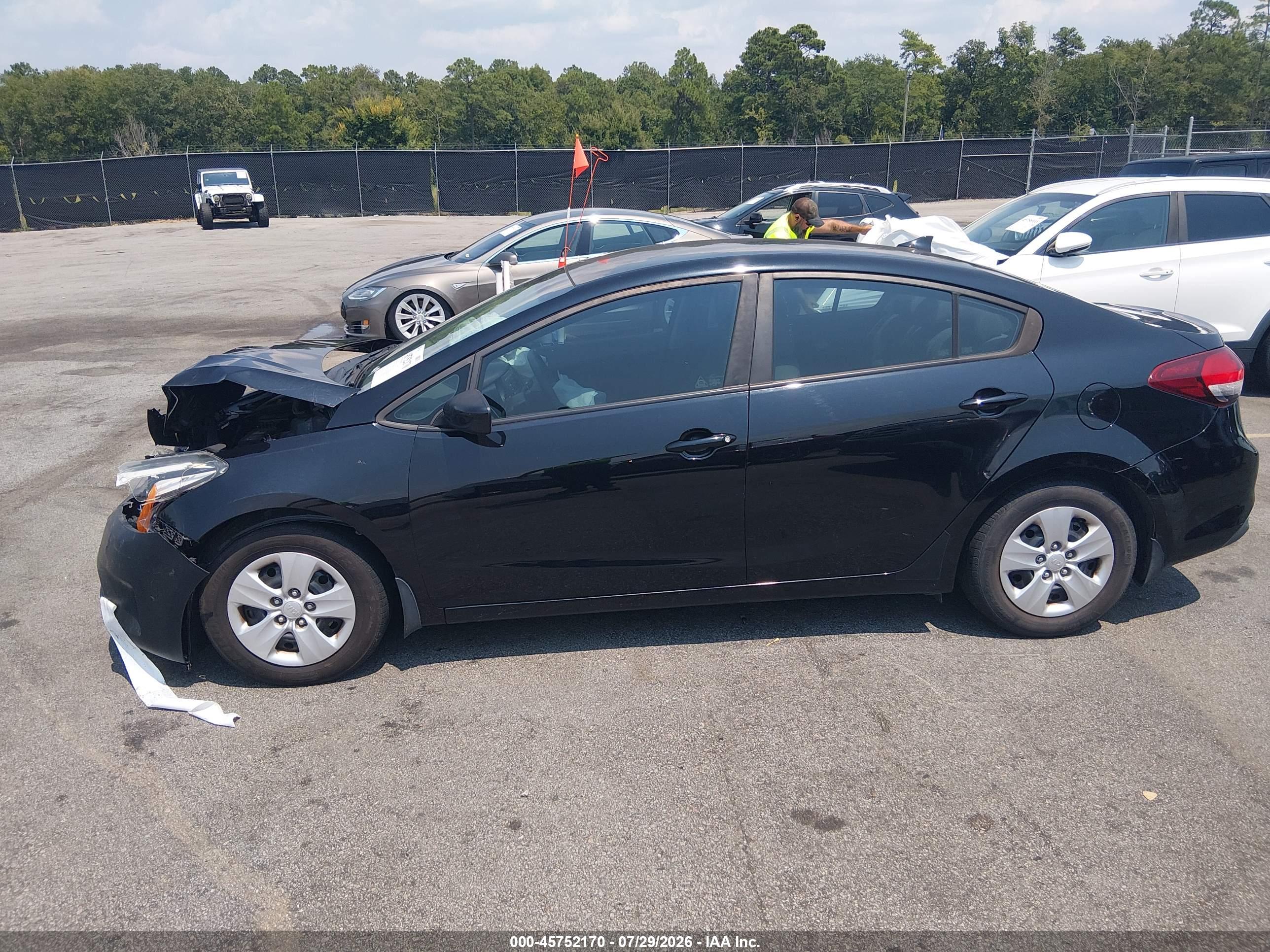 2018 KIA FORTE LX