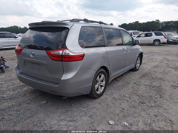 2015 TOYOTA SIENNA LE 8 PASSENGER