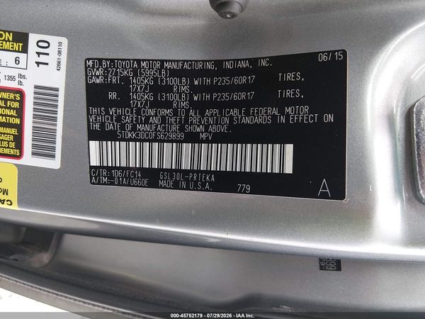 2015 TOYOTA SIENNA LE 8 PASSENGER