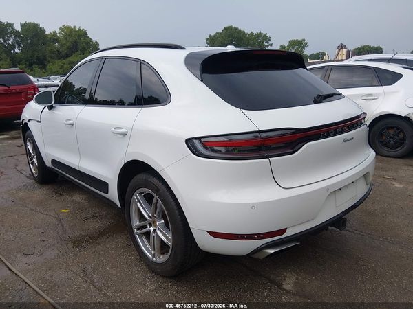 2020 PORSCHE MACAN — I3