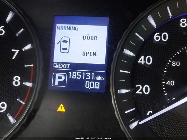 2017 INFINITI Q70 3.7