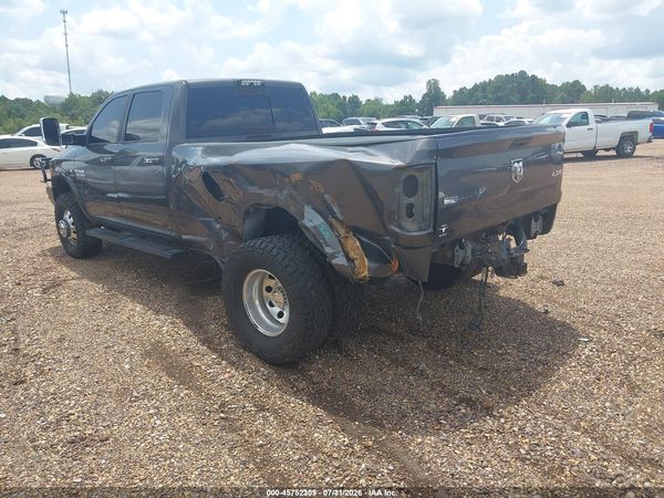 2018 RAM 3500 LARAMIE  4X4 8' BOX