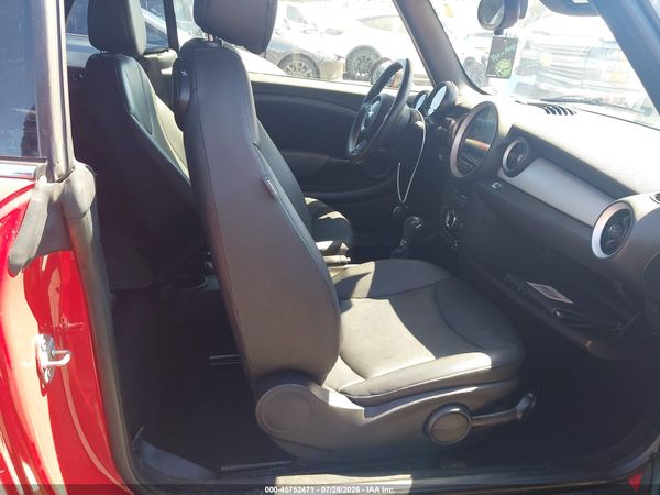 2015 MINI CONVERTIBLE COOPER