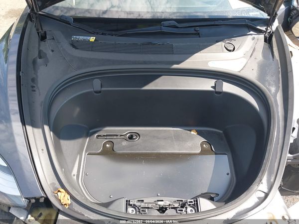 2018 TESLA MODEL 3 LONG RANGE/PERFORMANCE