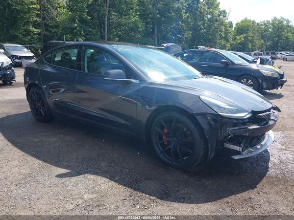 2018 TESLA MODEL 3 LONG RANGE/PERFORMANCE