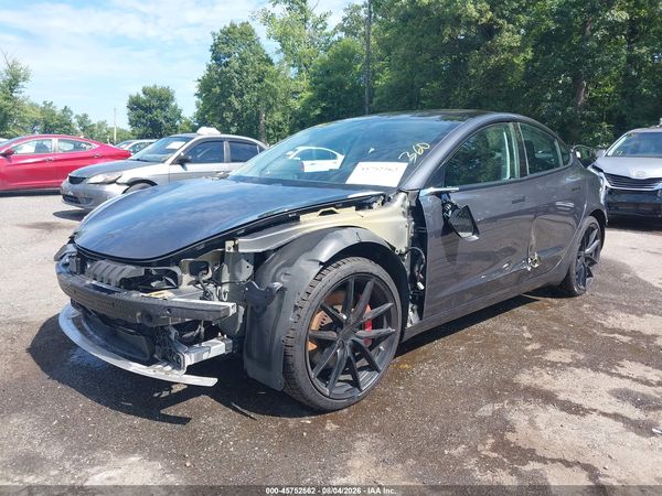2018 TESLA MODEL 3 LONG RANGE/PERFORMANCE