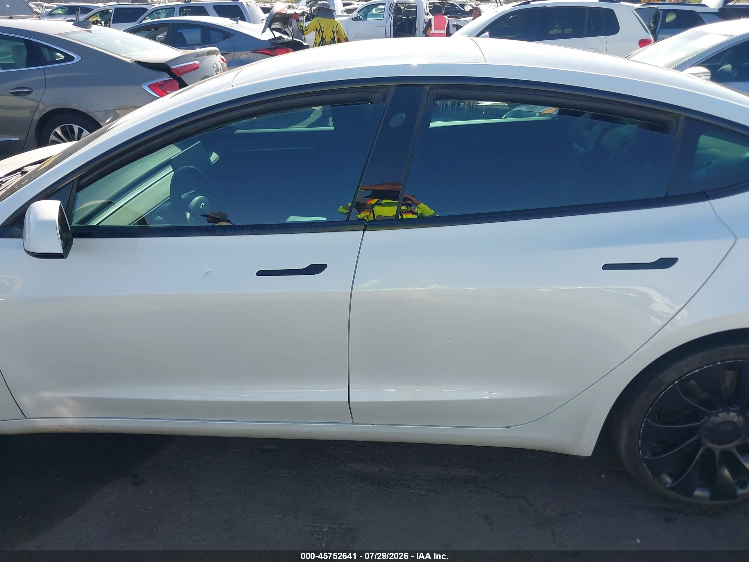 2023 TESLA MODEL 3