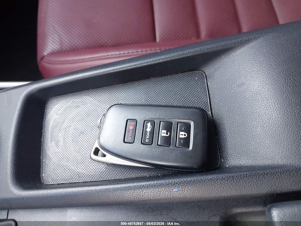 2017 LEXUS IS 200T