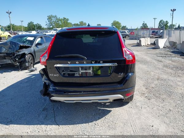 2017 VOLVO XC60 T6 DYNAMIC