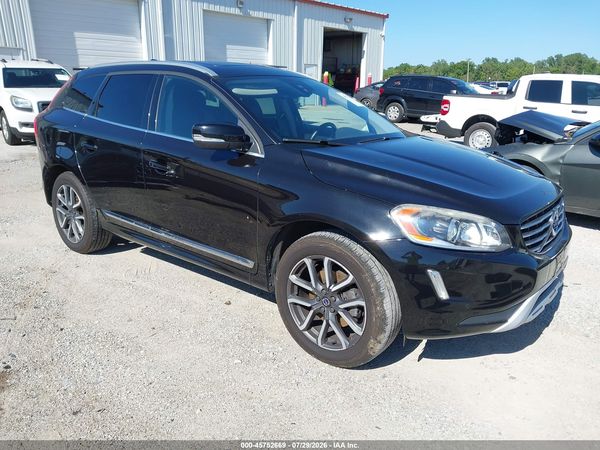 2017 VOLVO XC60 T6 DYNAMIC