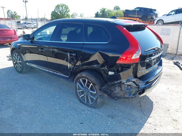 2017 VOLVO XC60 T6 DYNAMIC