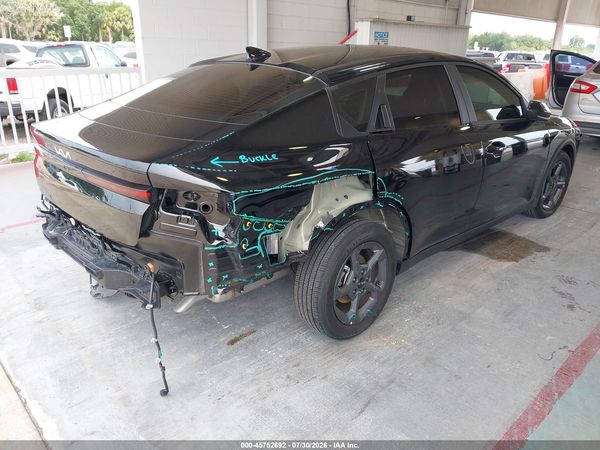 2026 KIA K4 LXS