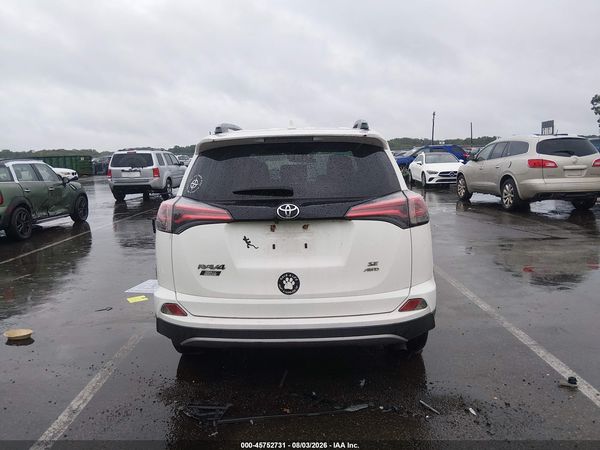 2017 TOYOTA RAV4 SE