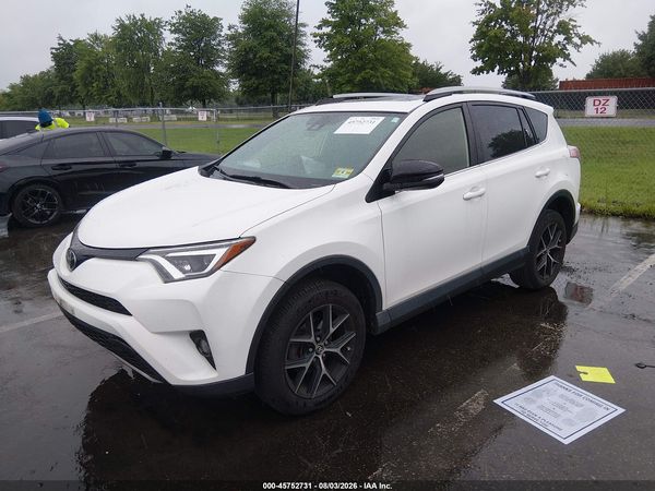2017 TOYOTA RAV4 SE