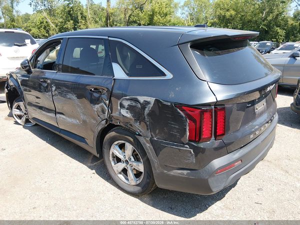 2022 KIA SORENTO LX