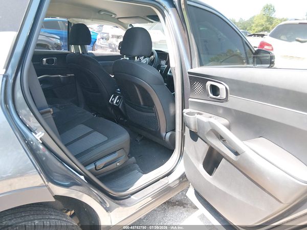2022 KIA SORENTO LX