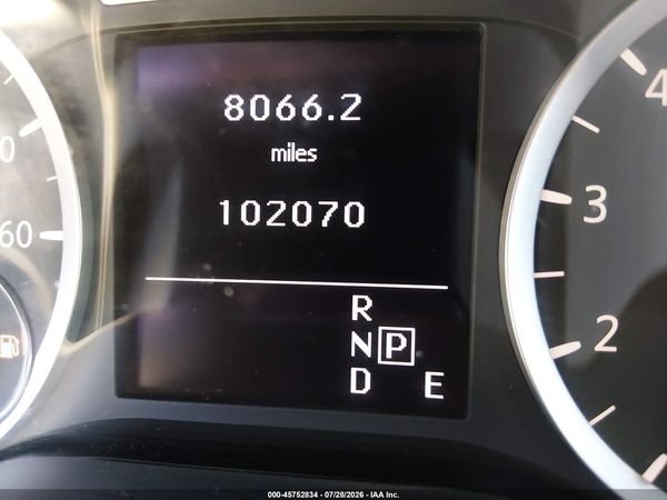 2018 INFINITI QX30 LUXURY