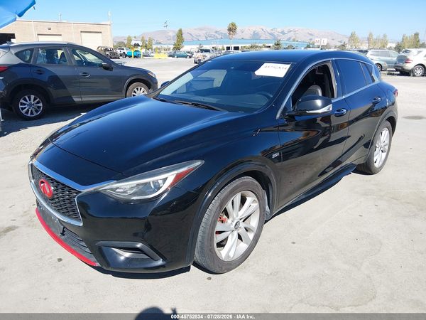 2018 INFINITI QX30 LUXURY