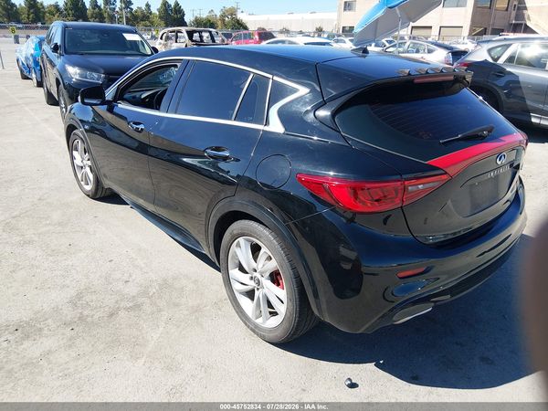 2018 INFINITI QX30 LUXURY