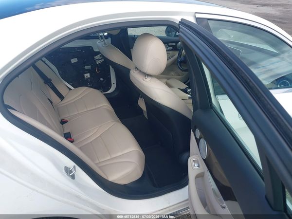 2016 MERCEDES-BENZ C 300 4MATIC