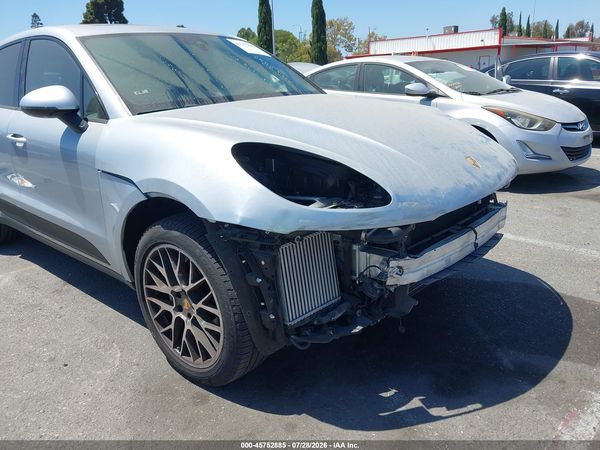 2017 PORSCHE MACAN S
