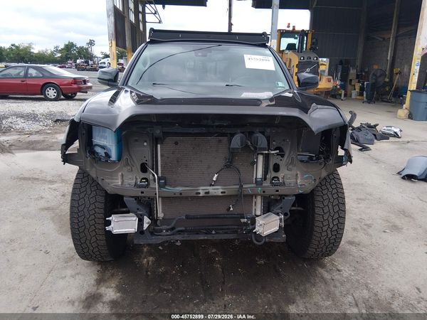 2022 TOYOTA TACOMA SR5 V6