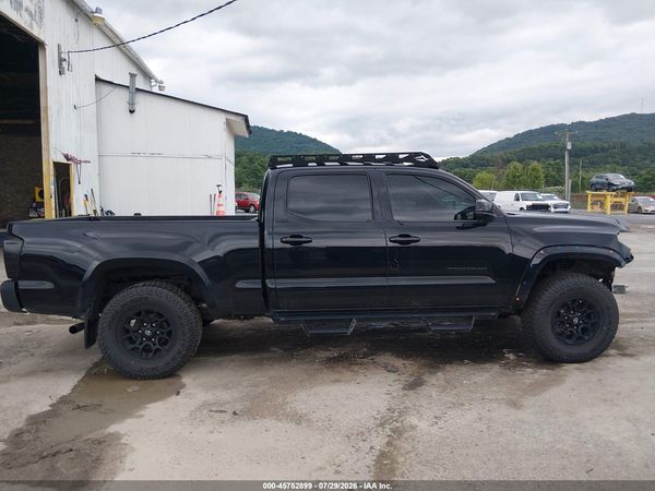 2022 TOYOTA TACOMA SR5 V6