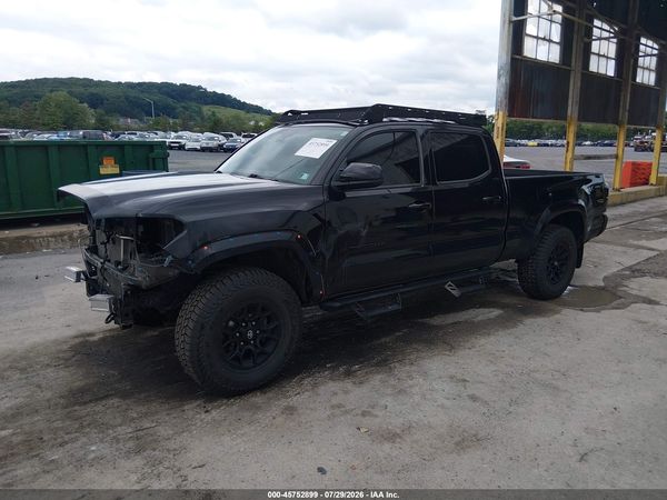 2022 TOYOTA TACOMA SR5 V6