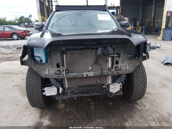 2022 TOYOTA TACOMA SR5 V6