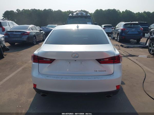 2016 LEXUS IS 200T