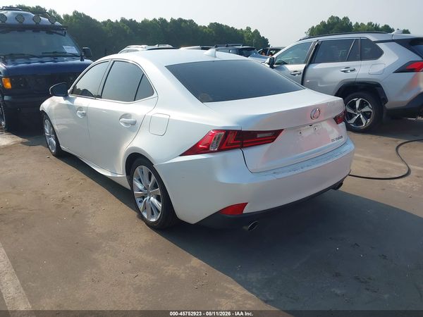 2016 LEXUS IS 200T