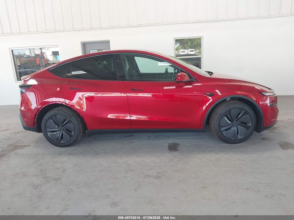 2026 TESLA MODEL Y