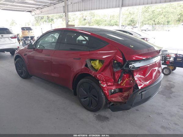2026 TESLA MODEL Y