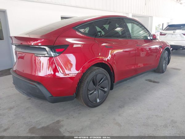 2026 TESLA MODEL Y