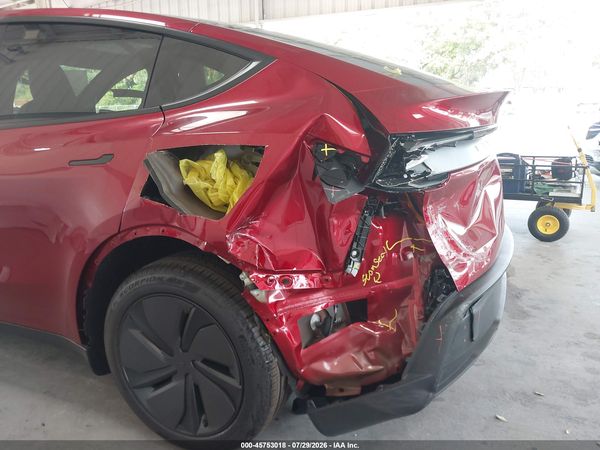 2026 TESLA MODEL Y