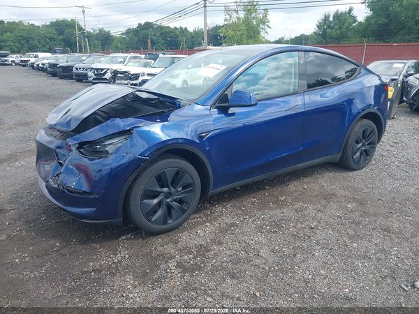 2024 TESLA MODEL Y