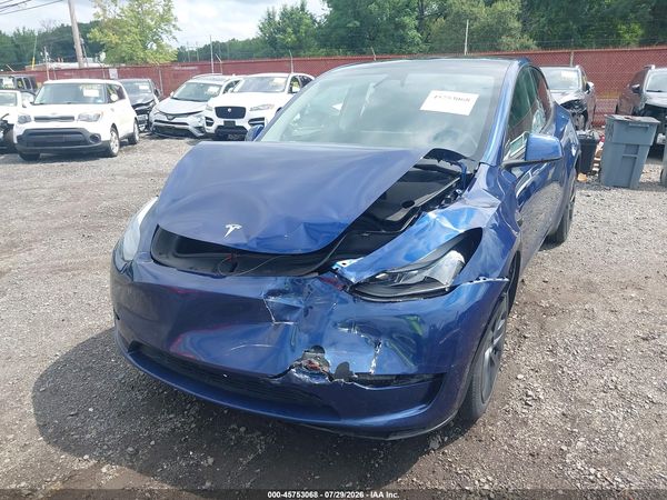 2024 TESLA MODEL Y