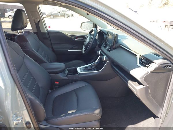 2022 TOYOTA RAV4 HYBRID XLE PREMIUM