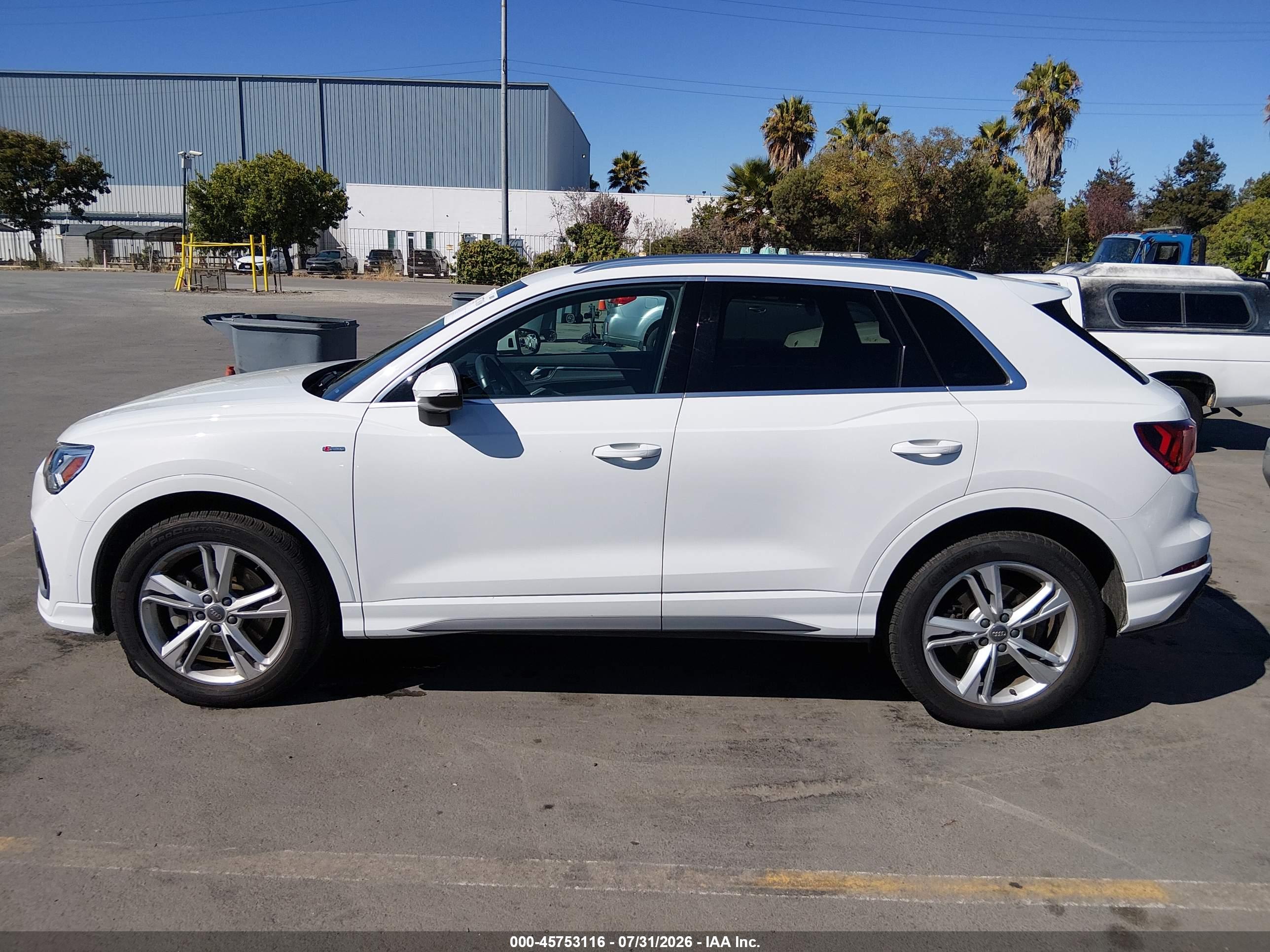 2020 AUDI Q3