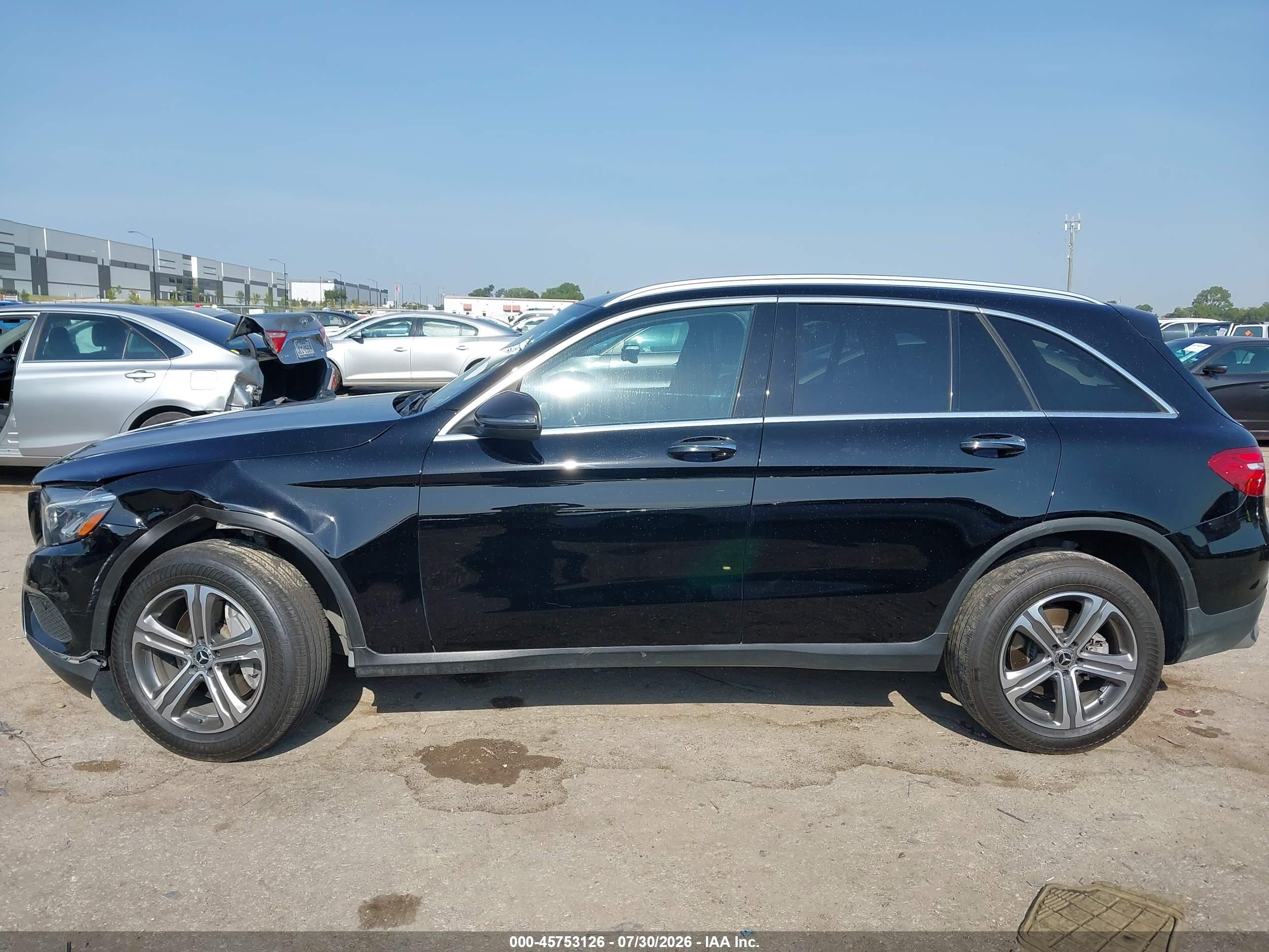 2018 MERCEDES-BENZ GLC 300 4MATIC