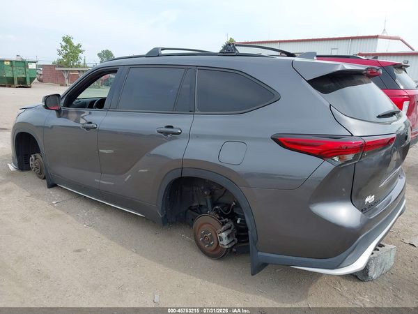 2021 TOYOTA HIGHLANDER XSE