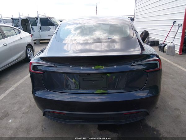 2025 TESLA MODEL 3
