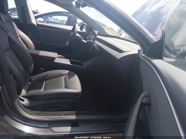 2025 TESLA MODEL 3
